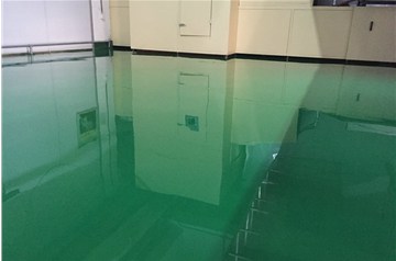 環(huán)氧地坪施工時(shí)如何解決基層含水率過(guò)高問(wèn)題？
