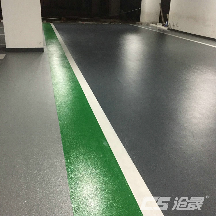 水泥自流平在環氧樹脂地坪漆施工流程中打底有何作用？